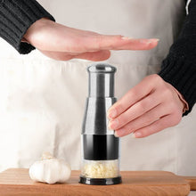 Load image into Gallery viewer, 🥳🥳🥳SUMMER Hot Sale 48% OFF-Pressed Garlic Chopper(🔥Order now and get a free roll garlic peel🔥）
